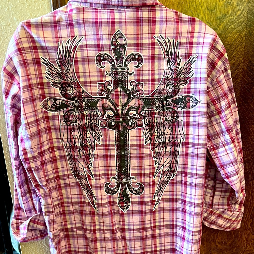 Mestizos show shirt